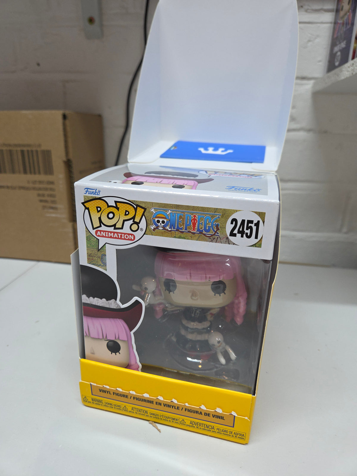 One Piece Perona 2451 Funko Pop CHASE, 1 of 72 With Card Mystery Box! *IN HAND*