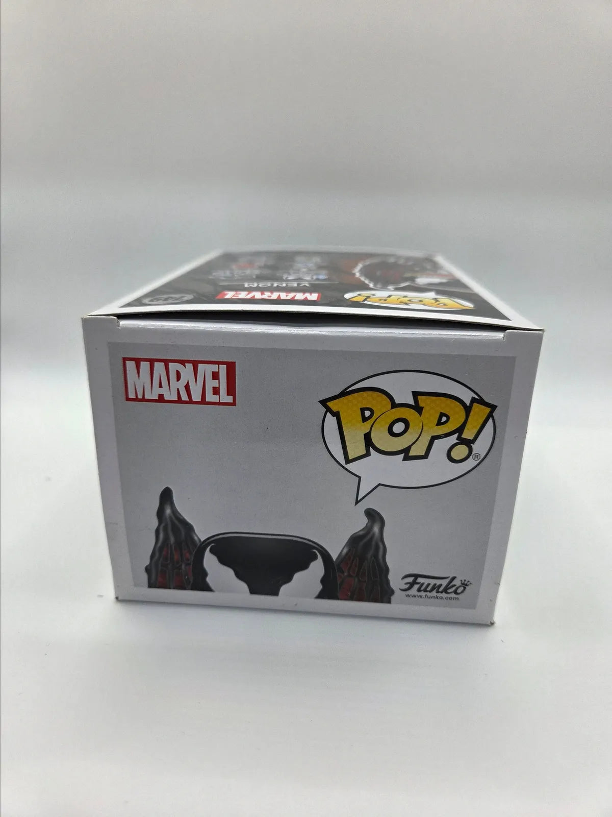 Funko Pop ! Marvel Winged Venom 749 Vinyl Bobblehead - Pop in a Box Exclusive